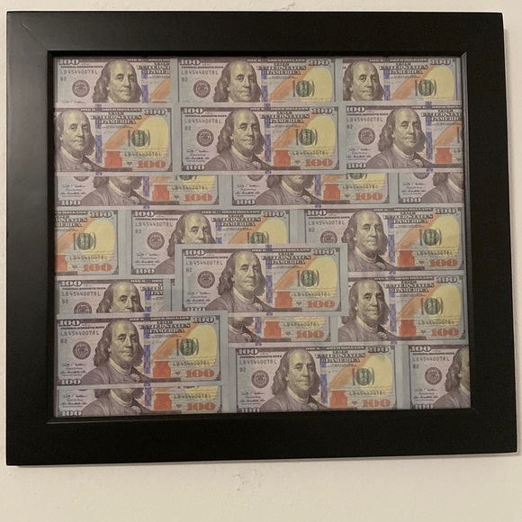 Benjamin - Picture 1 of 3